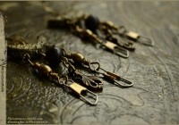 moon-antique-earr02-web