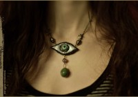 antiq-eye-sculpt-neckl05web