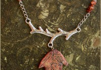 autum-leafBranch-neckl04-web